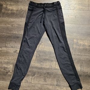 PINK VS yoga leggings